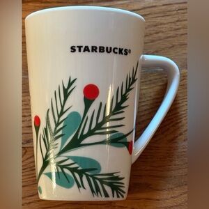 2020 Starbucks Holiday Seasonal Christmas Latte Cup Mug Red Berries/Leaves 12 oz